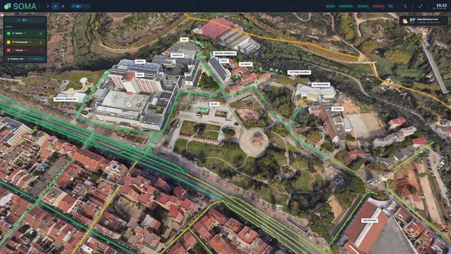 Vista aèria GIS del campus de l'hospital amb les capes d'arbrat, enllumenat i trànsit
